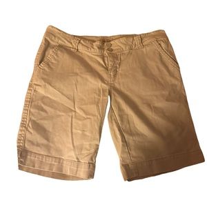 Women’s Bermuda shorts